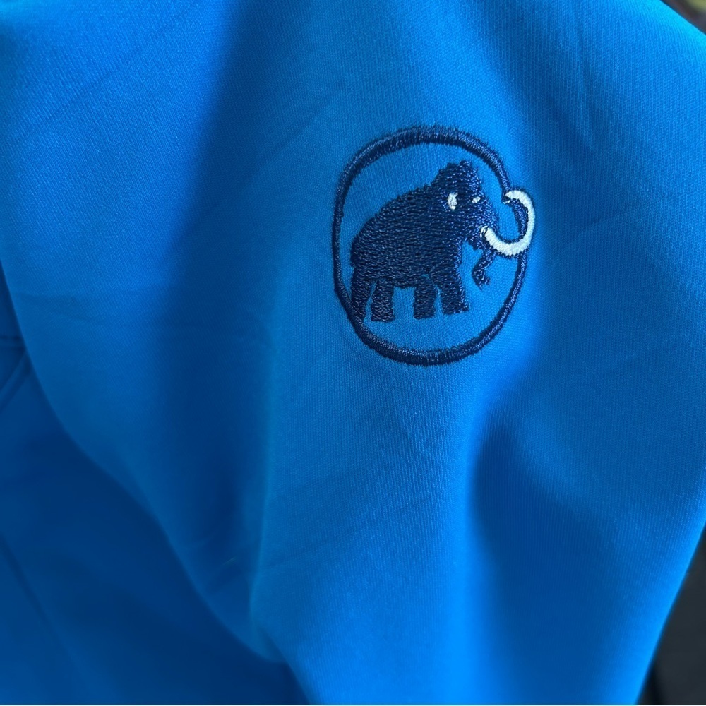 Mammut Blue Softshell Jacket - Picture 9 of 9